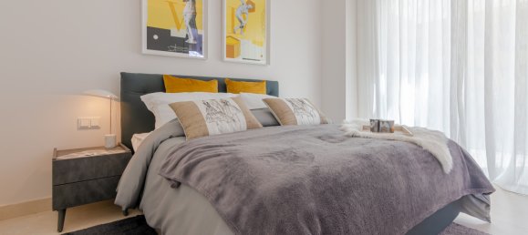 4 bedrooms Villa in San Pedro de Alcantara, Spain No. 582 4