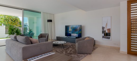 4 bedrooms Villa in San Pedro de Alcantara, Spain No. 582 20