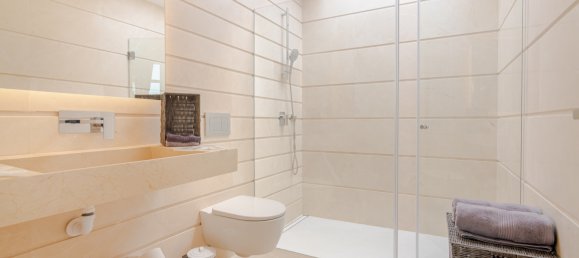 4 bedrooms Villa in San Pedro de Alcantara, Spain No. 582 15