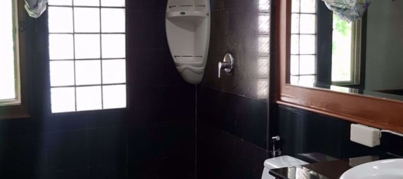 2 bedrooms Condo in Khlong Toei, Thailand No. 4353 6