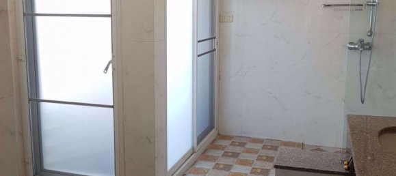 2 bedrooms Condo in Khlong Toei, Thailand No. 4353 8