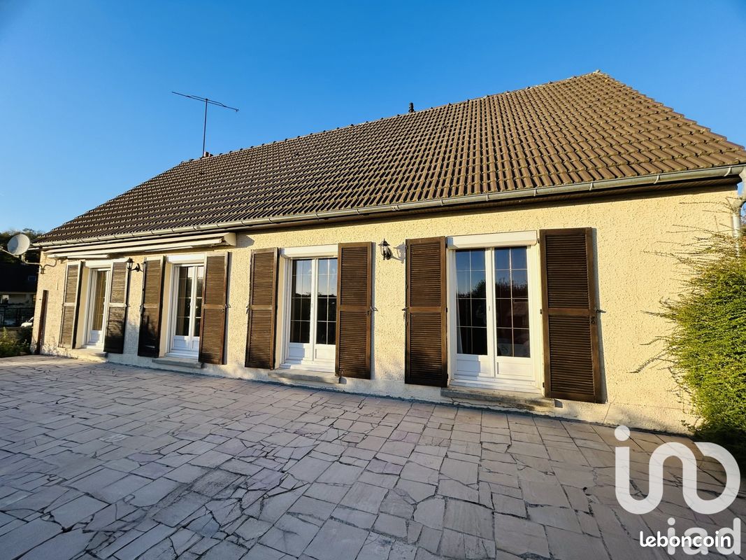 3 Schlafzimmer Haus in Pasly, France, Nr. 220981