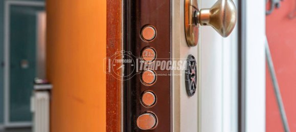 2 bedrooms Apartment in Moncalieri, Italy No. 280738 20