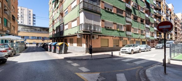 Garage à Granada, Spain 16m² No. 172036 15