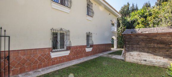 3 bedrooms Villa in Marbella, Spain No. 95097 30