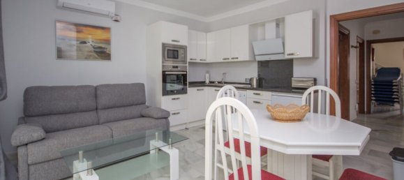 3 bedrooms Villa in Marbella, Spain No. 95097 20