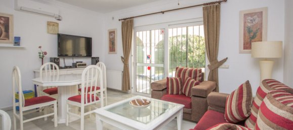 3 bedrooms Villa in Marbella, Spain No. 95097 7