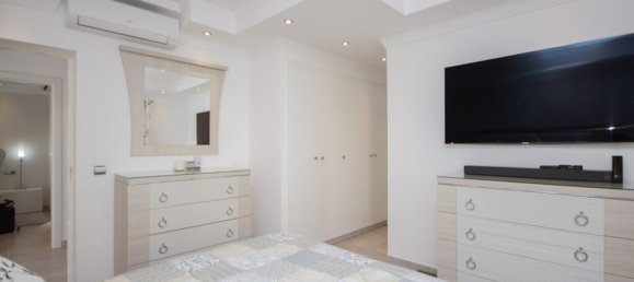 3 bedrooms Villa in Marbella, Spain No. 95097 26