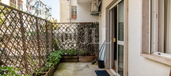 3 bedrooms Apartment in Lisbon, Portugal No. 164162 17