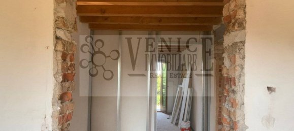 2 bedrooms House in Cessalto, Italy No. 117033 14