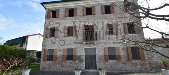 2 bedrooms House in Cessalto, Italy No. 117033 33