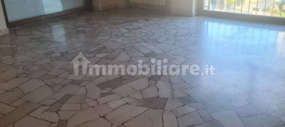 Apartamento de 2 dormitorios en Magnago, Italy No. 179995 2