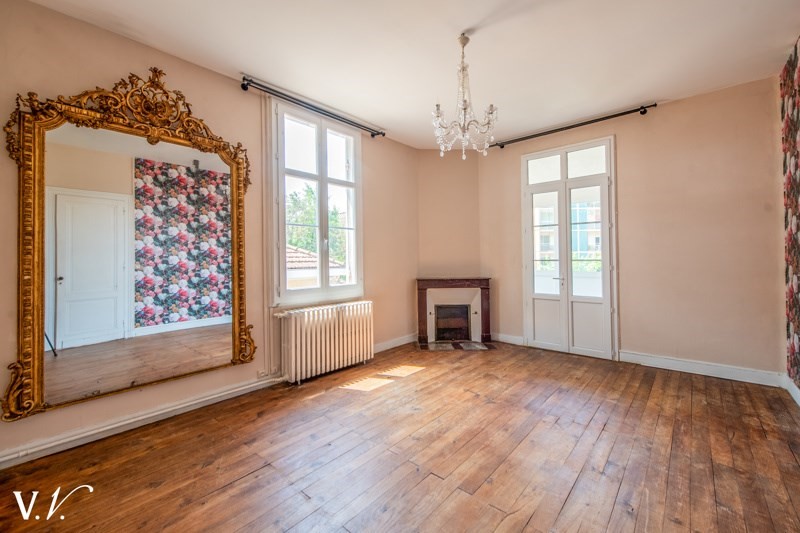 5 bedrooms Villa in Arcachon, France No. 347816