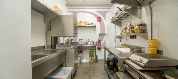 Gewerbliche Immobilie in Salou, Spain 400m², Nr. 3111 30