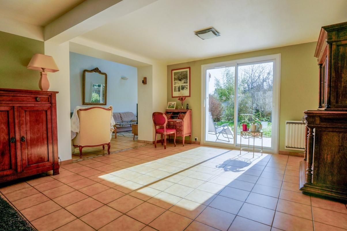 4 Schlafzimmer Haus in Wissous, France, Nr. 143694