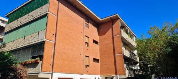 Квартира с 4 спальнями в Модена, Италия № 370522 23