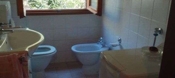 Квартира с 4 спальнями в Модена, Италия № 370522 20