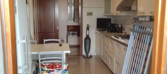 Квартира с 4 спальнями в Модена, Италия № 370522 9