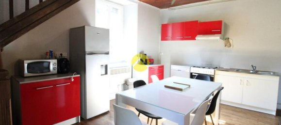 2 bedrooms House in Vic-sur-Cere, France No. 343623 3