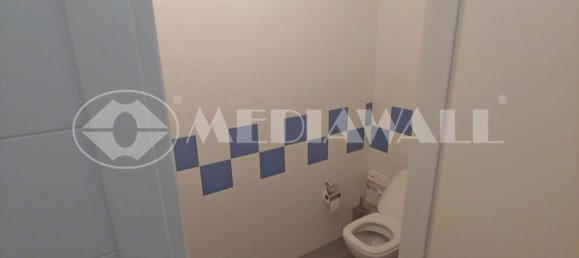 201m² Office in Pordenone, Italy No. 112189 10