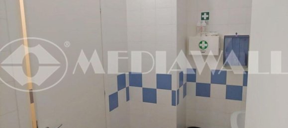 201m² Office in Pordenone, Italy No. 112189 9