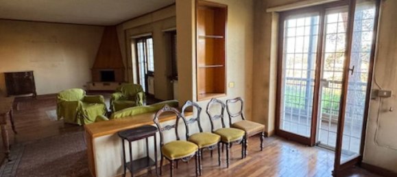 5-Zimmer Wohnung in Rome, Italy, Nr. 10587 4