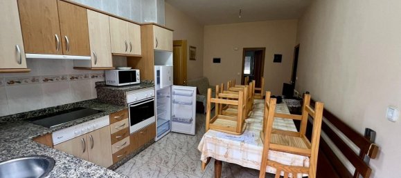 4 bedrooms House in Cuatrovientos, Spain No. 87603 10