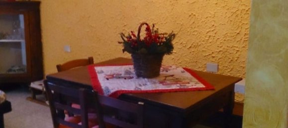 3-salle Appartement à Abetone Cutigliano, Italy No. 77276 14