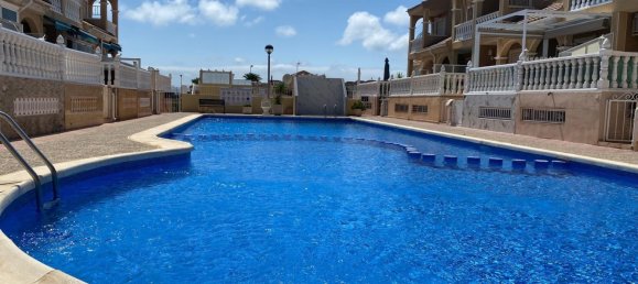 3 bedrooms House for sale in Torrevieja, Alicante, Valencian Community, Spain № 366052 5