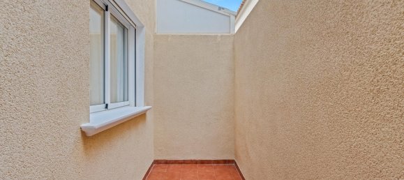 2 bedrooms House in Alicante, Spain No. 50913 19