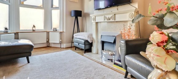 2 bedrooms House in Croydon, United Kingdom No. 4867 6