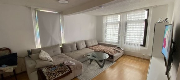 Здание с 16 комнатами в Райнгау-Таунус, Германия № 205640 2