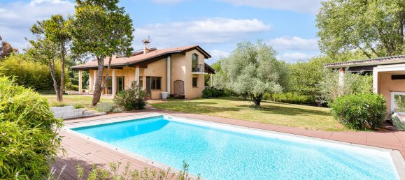 3 bedrooms House in Muret, France No. 293738 6