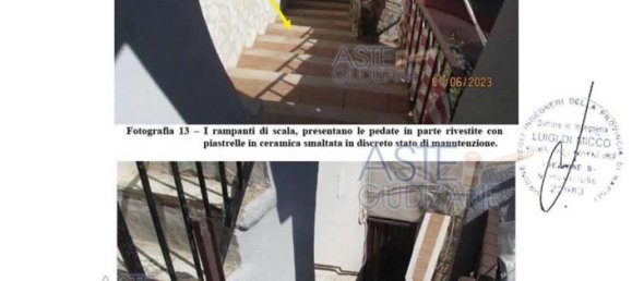 3 rooms Apartment in Naples, Italy No. 10942 6