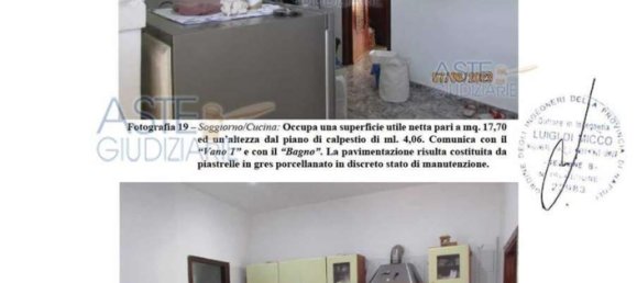 3 rooms Apartment in Naples, Italy No. 10942 40