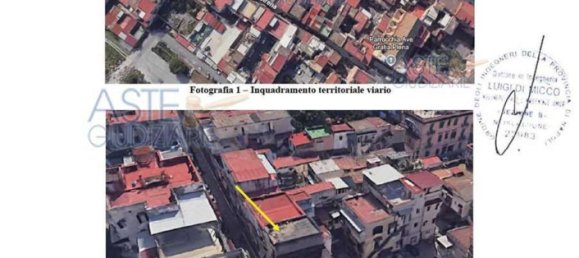 3 rooms Apartment in Naples, Italy No. 10942 38