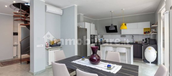 1 bedroom Penthouse in Rivoli, Italy No. 370176 3