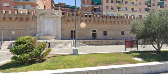 2 rooms Commercial property in Civitavecchia, Italy No. 85618 3