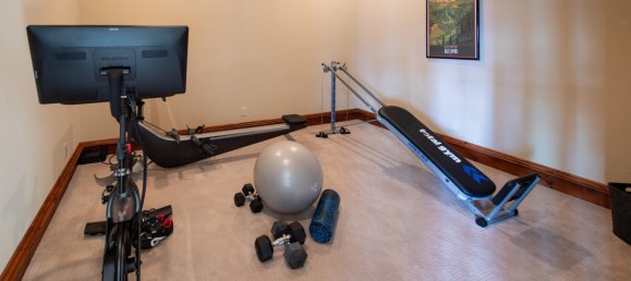 Propiedad comercial de 5 dormitorios en Avon, USA No. 560302 24