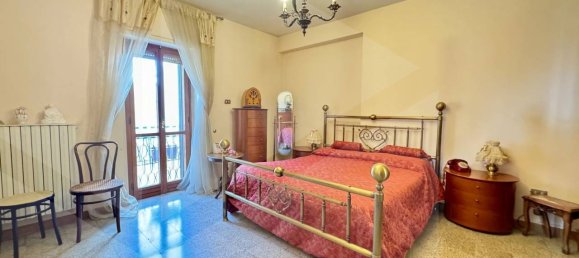 3 rooms Commercial property in Matera, Italy No. 25040 12