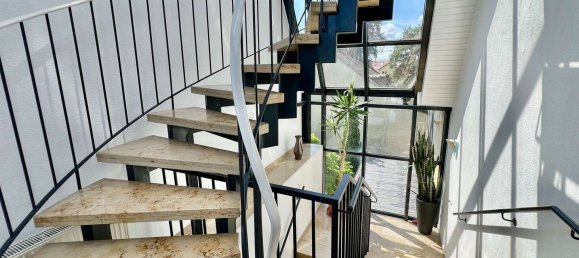 902m² Building in Teltow-Flaming, Germany No. 2951 4