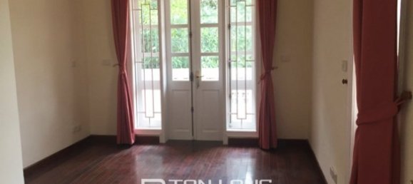 4 Schlafzimmer Villa in Tay Ho, Vietnam, Nr. 3262 13