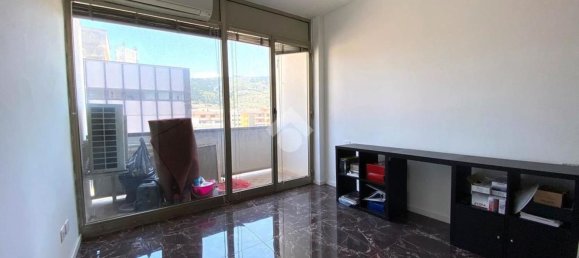 3 Schlafzimmer Wohnung in Prato, Italy, Nr. 319372 13
