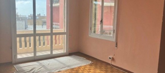 Apartamento de 4 divisões em Imperia, Italy N.º 180828 3