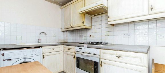 2 bedrooms Apartment in South Croydon, United Kingdom No. 8007 2