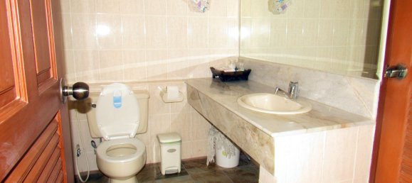 3 bedrooms Condo in Pattaya, Thailand No. 866 17