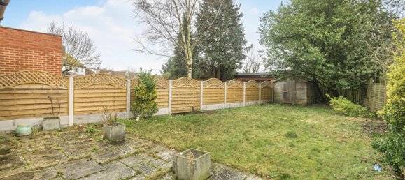 3 bedrooms House in Virginia Water, United Kingdom No. 8630 32