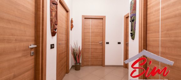 4غرفة شقة في Novara, Italy رقم 223218 12