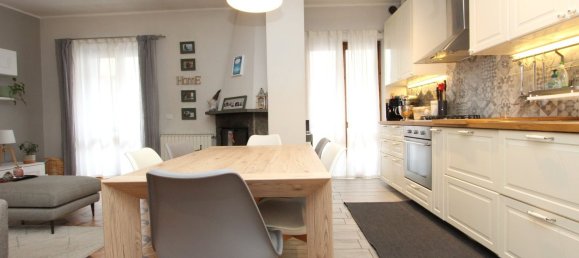 3-salle Appartement à Castione della Presolana, Italy No. 278495 10
