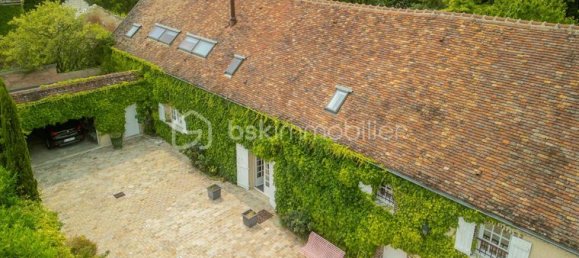 5 bedrooms House in Yonne, France No. 359732 2